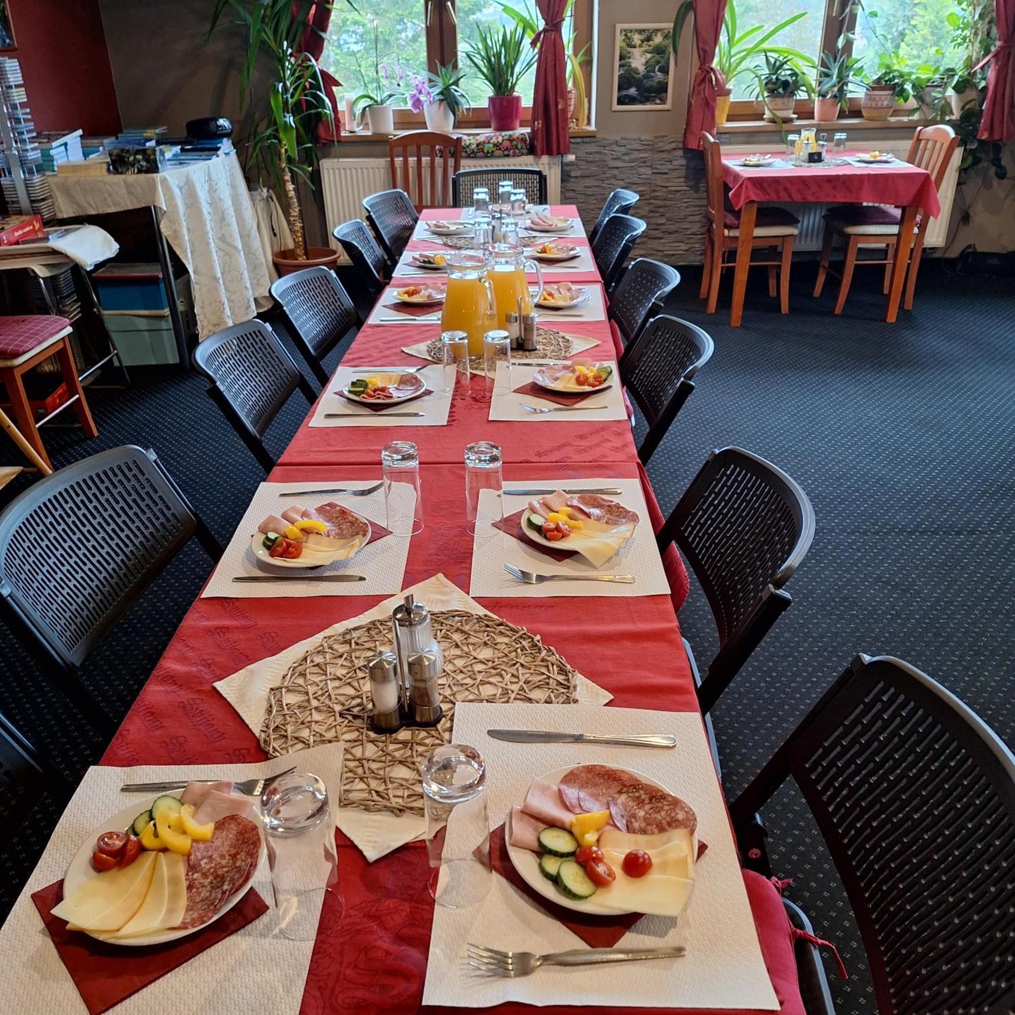 Pension Lukas Karlsbad Buitenkant foto
