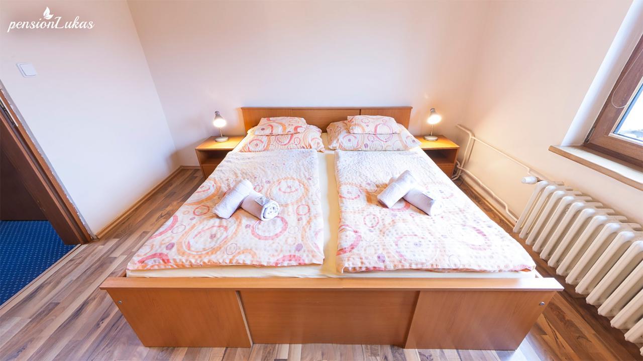Pension Lukas Karlsbad Kamer foto