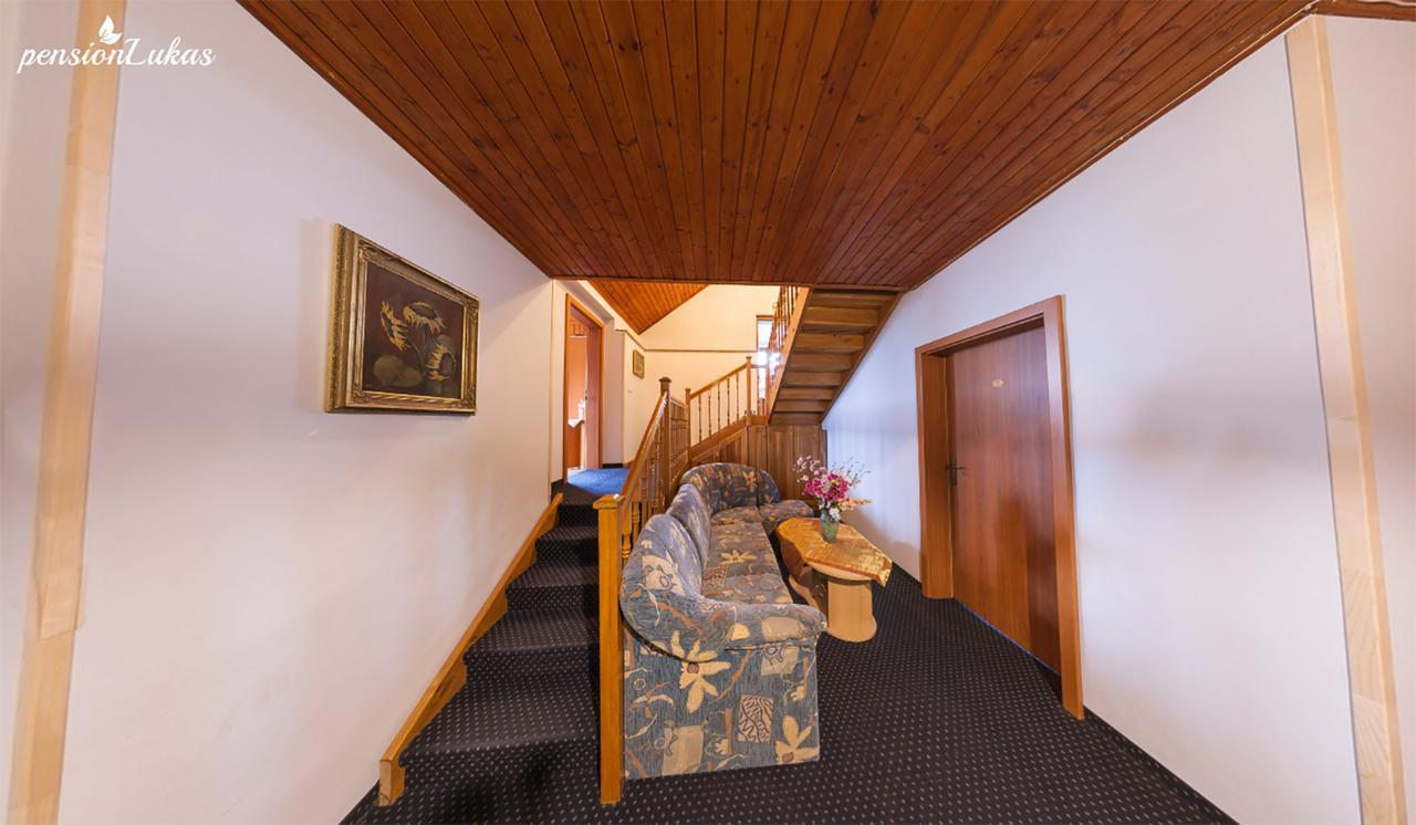 Pension Lukas Karlsbad Buitenkant foto